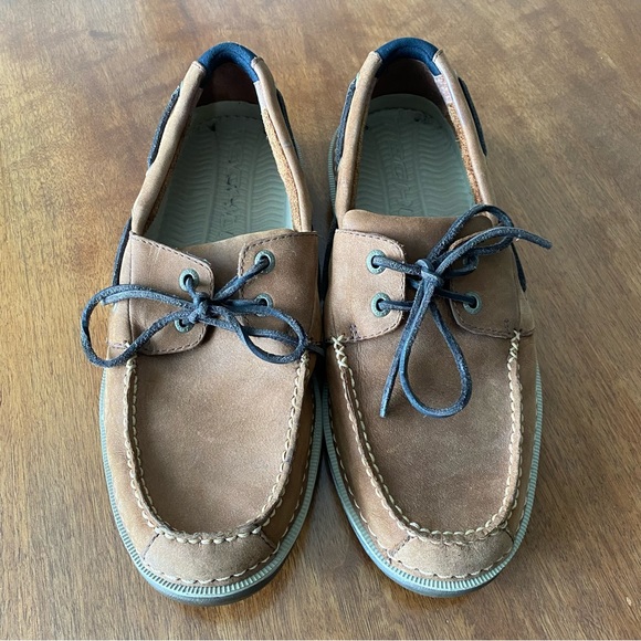 Columbia Boat Shoes, Brown - Picture 2 of 8